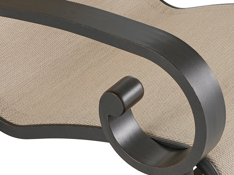 Solstice Aged Brons Aluminium med Sling Matstol